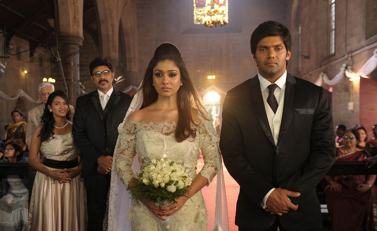 Raja Rani is a Tamil romantic drama starring Nayantara, Nazriya Nazim, Arya...